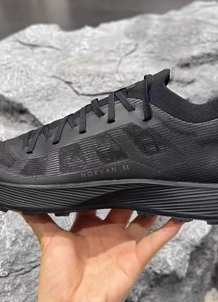 Кросівки чоловічі для бігу трейлу arcteryx norvan sl 3 m