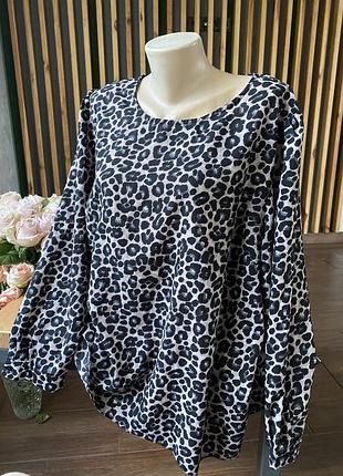 Батал блуза ззаду на ґудзиках леопардова