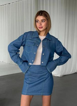 Джинсовий костюм