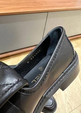 Женские кожаные лоферы в стиле chanel6 фото