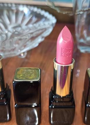 Помады guerlain, clarins