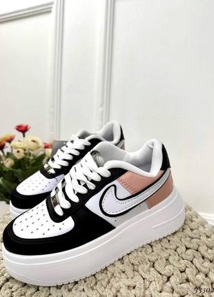 ▪️женские массивные кроссовки сникерсы в стиле nike air forse 1 белые разноцветные высокая танкетка платформа осень весна