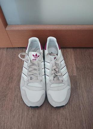 Кроссовки adidas