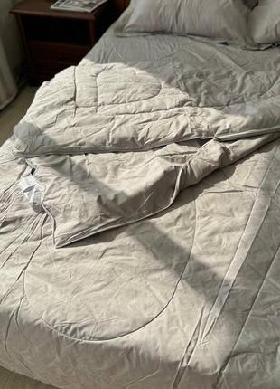 Комплект постільної білизни з 2 ковдрами літо-зима синтепух