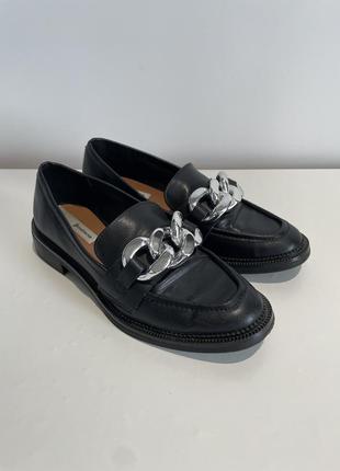 Лоферы stradivarius