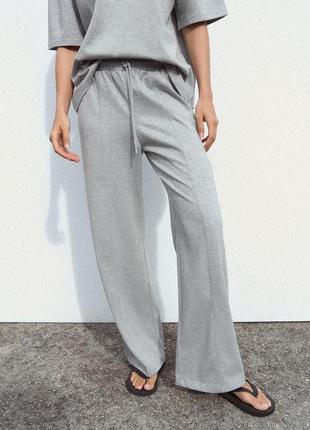 Шикарні спортивні штани