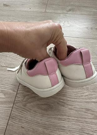 Продам кроссовки 3