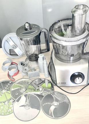 Кухонний комбайн bosch mcm68885 у відмінному стані.