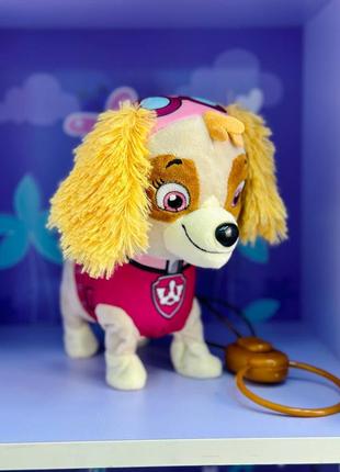 Щенячий патруль, paw patrol на поводке, ходит, лает