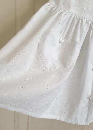 Белое детское платье из прошвы (ришелье)3 фото