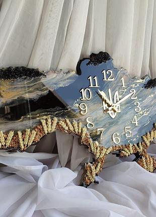 Часы настенные из эпоксидной смолы "карта украины" 40x25 см