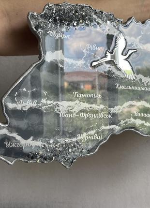 Часы настенные из эпоксидной смолы "карта украины" 40x25 см2 фото