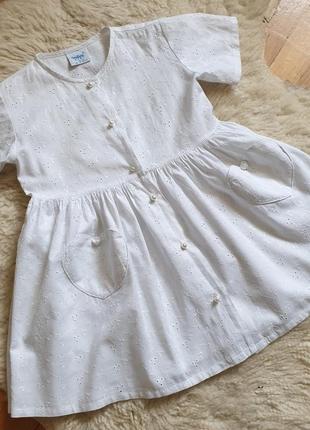 Біла дитяча сукня із прошви (рішельє)9 фото