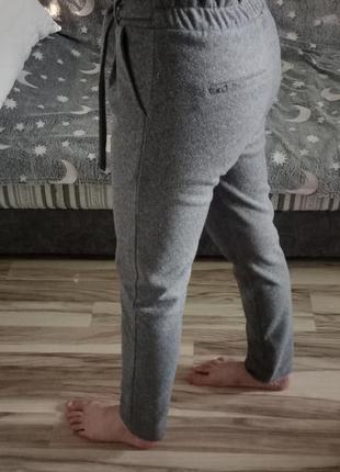 Серые брюки🩶