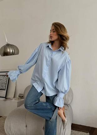 Рубашка из коттона рукава манжеты клеш на пуговицах свободная рубашка голубая зеленая розовая белая блуза трендовая стильная