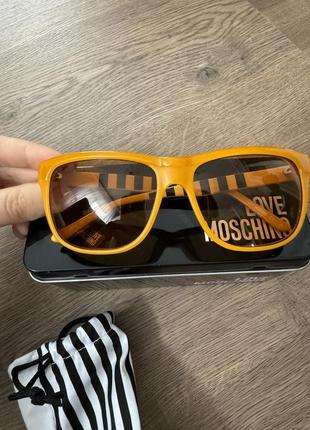 Love moschino солнцезащитные очки оригинал