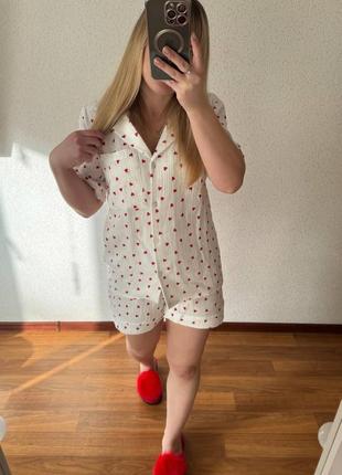 Муслиновая пижама с принтом сердечки с рубашкой на пуговицах с коротким рукавом с шортами3 фото