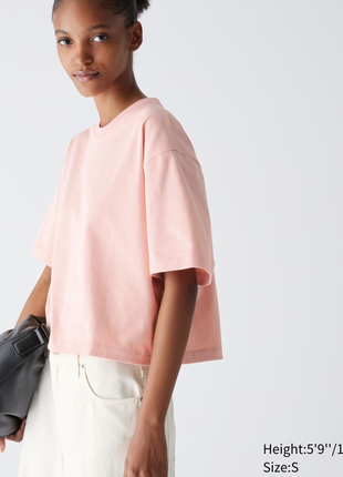 Бавовняна футболка укороченого крою оверсайз uniqlo