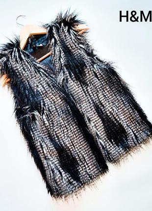Женская теплая меховая жилетка на застежке от бренда h&m