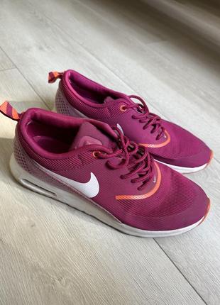 Кроссовки nike air max оригинал размер 40, стелька 25.5