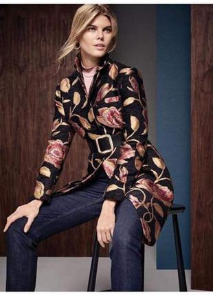 Оригинальное пальто marks & spencer в цветочный принт
