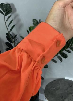 Оранжевое корсетное платье с объемными рукавчиками в стиле бардо5 фото
