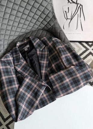Стильный пиджак в клетку primark