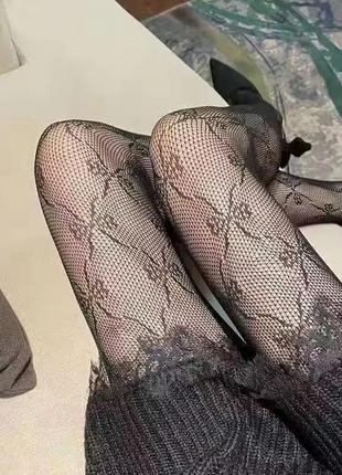 Черные сетчатые колготки узором с бантом в стиле панк