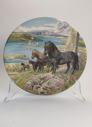 Декоративная тарелка "shetland ponies" 1990р