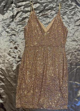 Нарядное платье в пайетки золотое7 фото