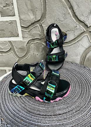 Босоножки для девочки