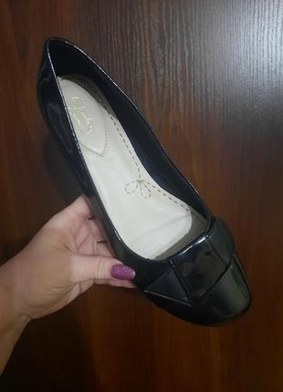 Балетки туфли женские черные лаковые2 фото