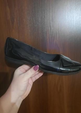 Балетки туфли женские черные лаковые1 фото