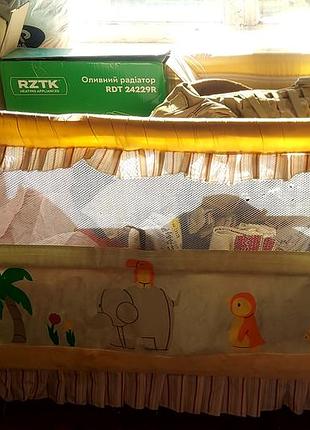 Дитяча кроватка