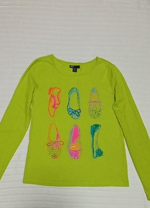 Кофта лонгслив для девочки с вышивкой бисером.