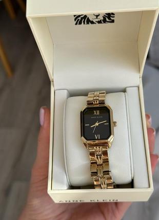 Годинник anne klein