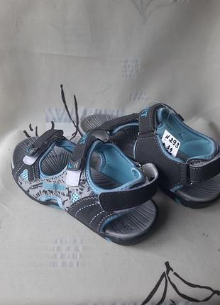 Босоножки на мальчика