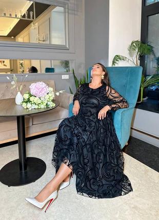 Неймовірна вечірня сукня в пол