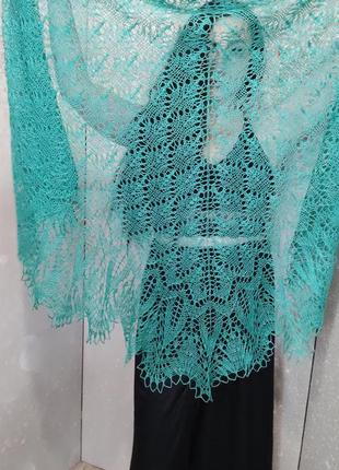 Ажурная вязаная шаль из мериноса и шелка