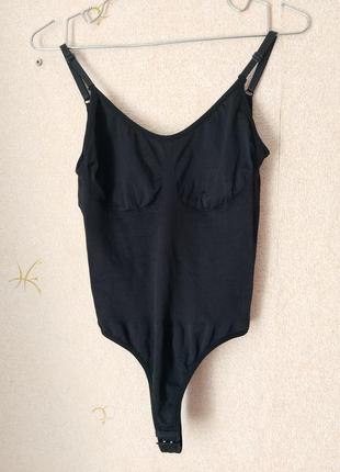 Женский боди в рубчик в виде skims