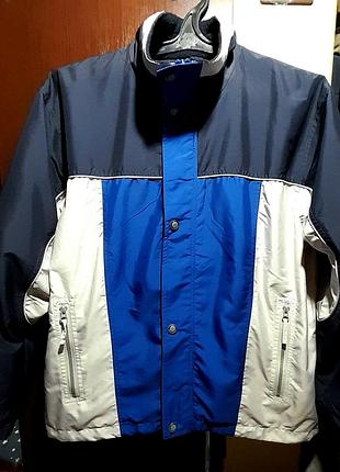 Лёгкая ветровка, демисезонная куртка весна-осень.