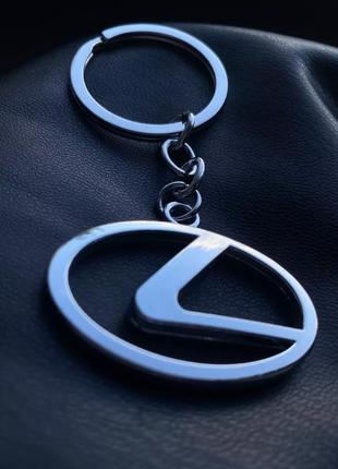Брелок для ключів авто з логотипом lexus лексус