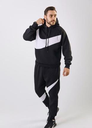 Мужские спортивные костюмы nike