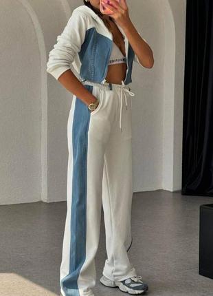 Костюм з джинсовими вставками