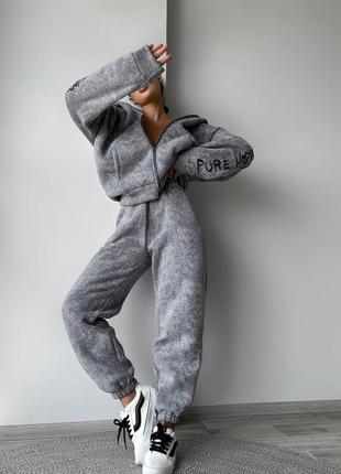 Спортивний костюм