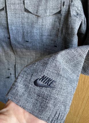 Осенняя куртка nike s/m