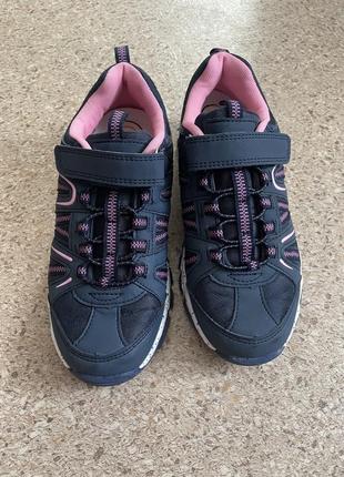Кроссовки на девочку 33 размер