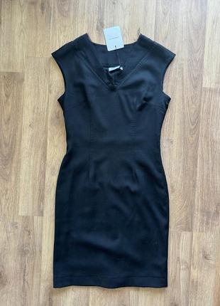 Costume national платье шерсть