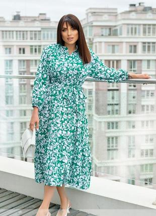 Платье - рубашка женское длинное, с пуговицами, с текстильным поясом, батал, цветочное, зеленое3 фото