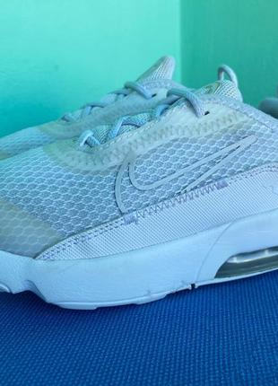 Кроссовки preview Womens Nike Air Max 90 Se Fossil Stone Ashen Slate Coconut 90 big logo